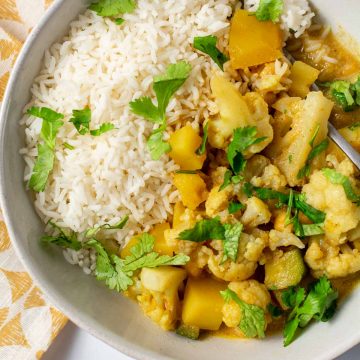 close up bird eye view of curry and rice bowl.