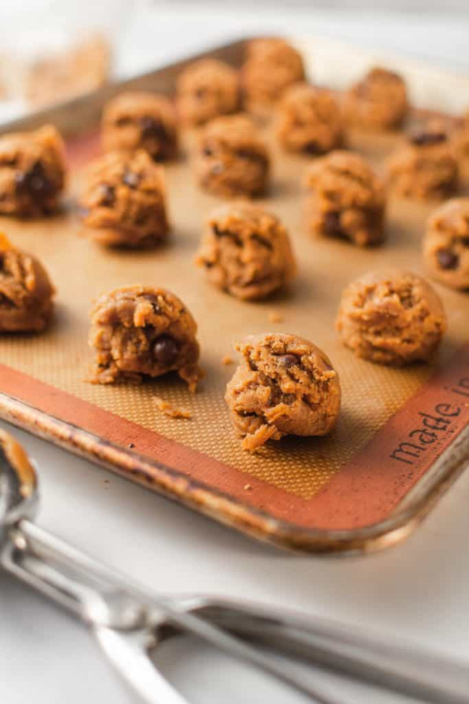 Tray full of cookies ready to go in the oven.