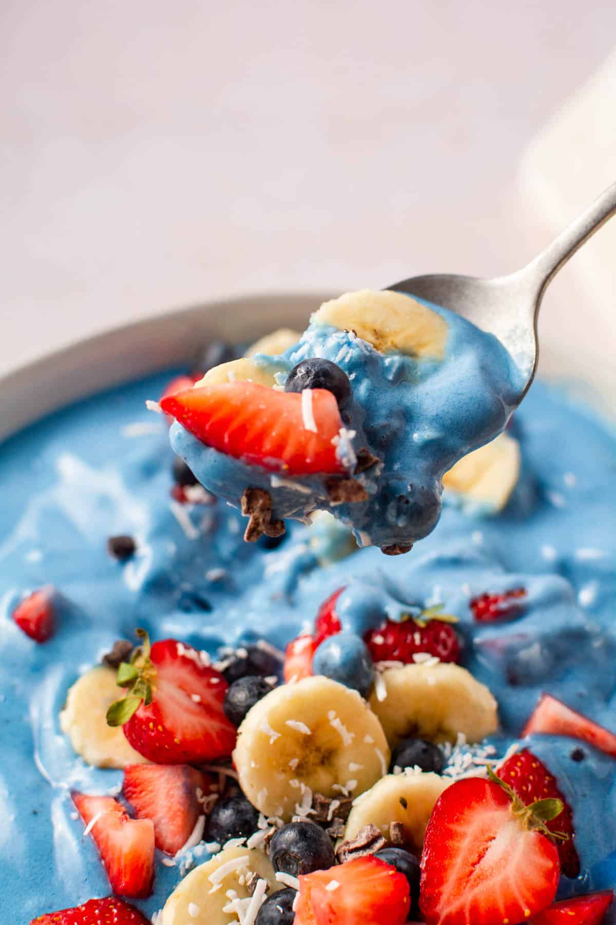 The Unexpected Flavor Of Blue Spirulina   Revealed! - u2lxhke